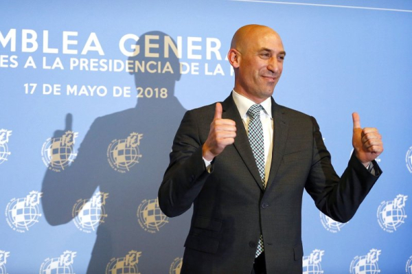 FIFA provisionally suspends Spanish soccer chief Rubiales amid kiss controversy