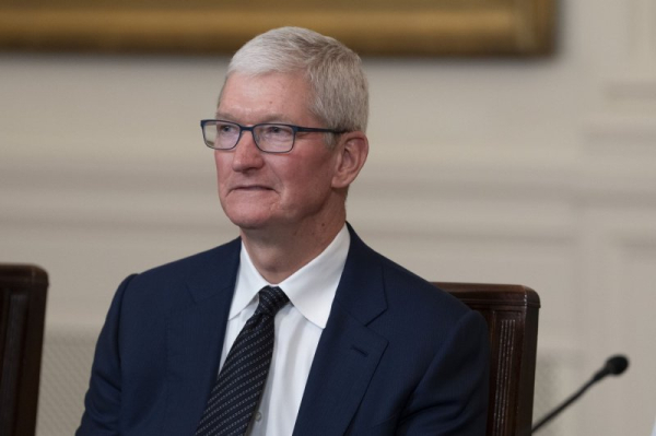 Apple's 2-day stock price decline on track to wipe out $200 billion of market value