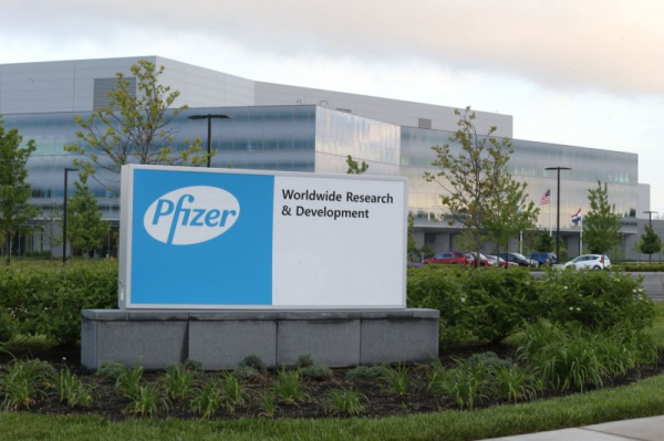 CDC recommends new Pfizer vaccine to protect newborns from RSV