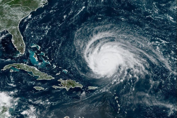 Forecasters warn of Hurricane Lee dangers as storm heads west of Bermuda