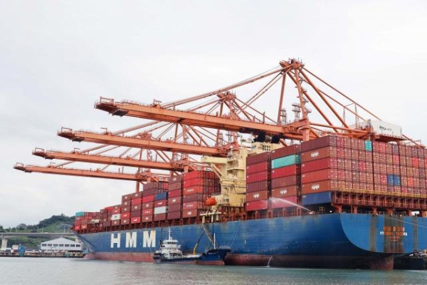 Korean firms launch marine biofuel-powered vessel