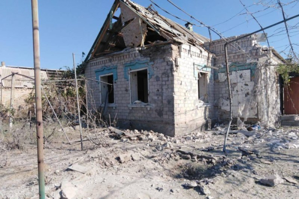 Russian, Ukrainian forces trade attacks against civilian targets