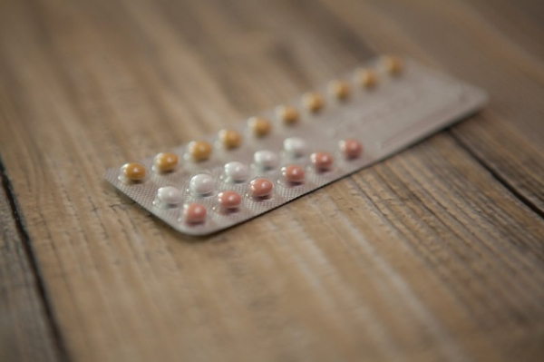 Using painkillers while on birth control may elevate risk of blood clots