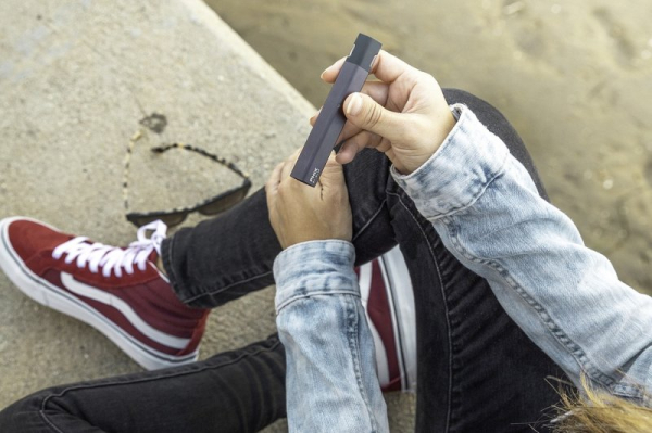 Vaping linked to higher risk of asthma in teens