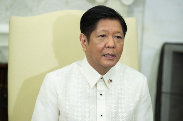 3 dead in Philippines after fishing boat collides with unknown commercial vessel 3 dead in Philippines after fishing boat collides with unknown commercial vessel