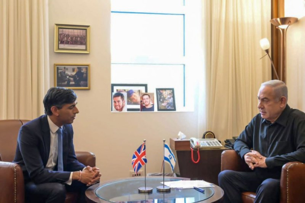 British PM Rishi Sunak expresses 'solidarity with the Israeli people' in visit to Tel Aviv