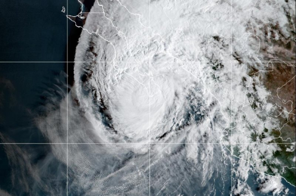 Mexico's Baja California braces for Hurricane Norma's landfall