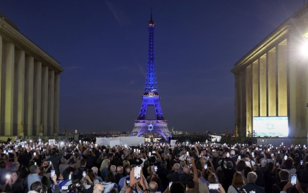 Protesters for Israel, Palestine clash in New York City amid tight security Protesters for Israel, Palestine clash in New York City amid tight security