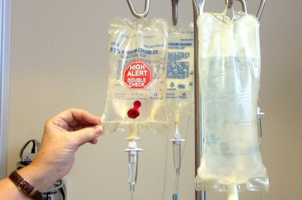 U.S. cancer centers report ongoing shortage of chemotherapy drugs