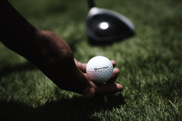 Walking, golfing may improve cognitive function, study shows