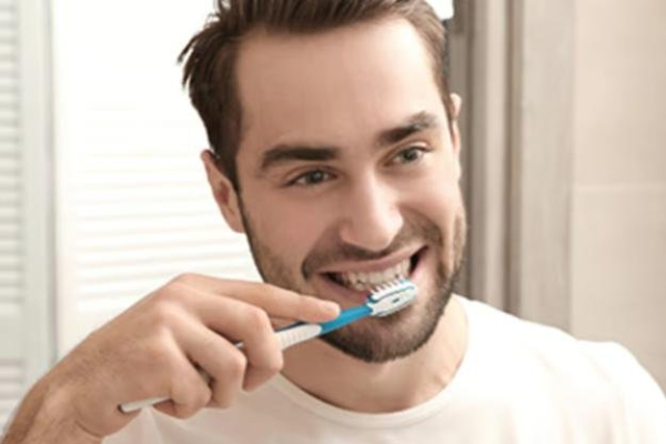 A special toothpaste might suppress peanut allergy in adults