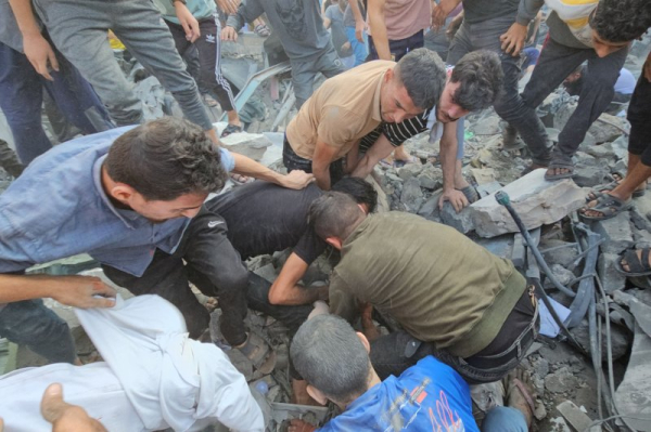 Amid Middle East chaos, doctors perform surgery with no anesthesia