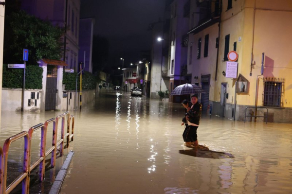 At least six killed in Italy's Tuscany region as Storm Ciaran slams Europe