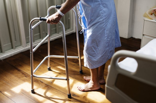 Many seniors lack follow-up care after serious fall with head trauma