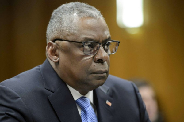 U.S. mounts 'defensive' airstrikes against Iranian training, weapons sites in Syria U.S. mounts 'defensive' airstrikes against Iranian training, weapons sites in Syria