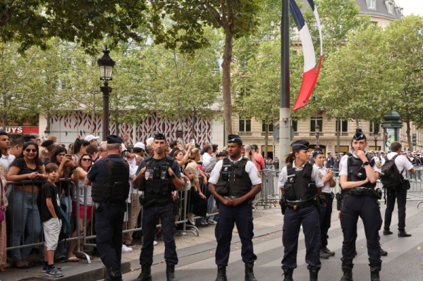 France on 'very high' alert for possible terrorist threat on New Year's Eve