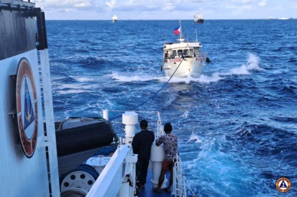 Philippines, China trade accusations over confrontation near disputed shoal