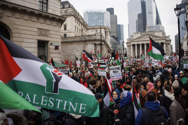 Arrests made at massive London pro-Palestinian march