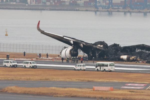 Passengers' safe escape from fiery Japan Airlines crash described as 'miracle'