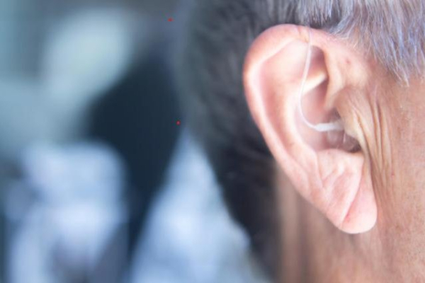 Hearing difficulties can affect the mind