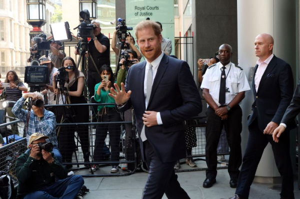 Prince Harry wins 'substantial' settlement in Mirror Group hacking case