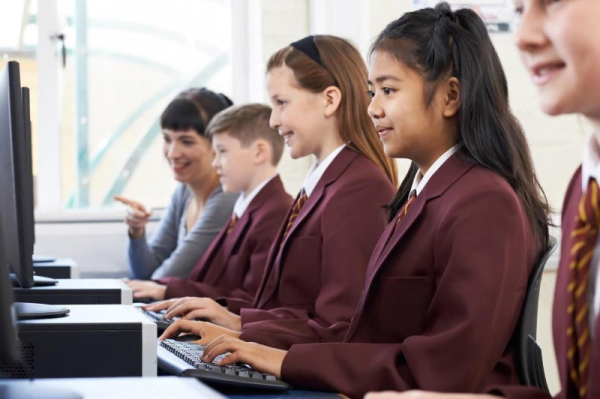 School uniforms may discourage children from active play