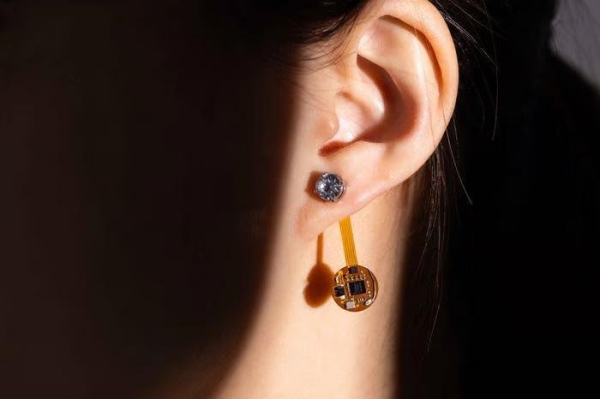 Thermal Earring may help monitor signs of illness