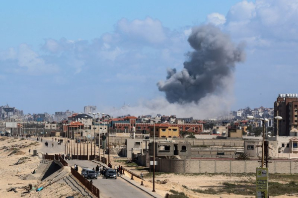 Israel continues to detain 13 volunteer healthcare workers