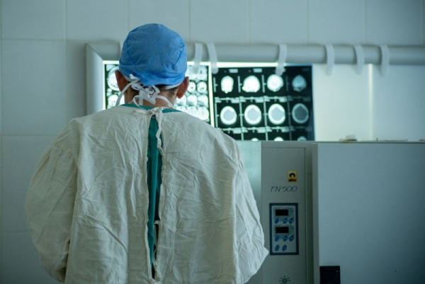 Study identifies drinking, diabetes, smog as major dementia risk factors