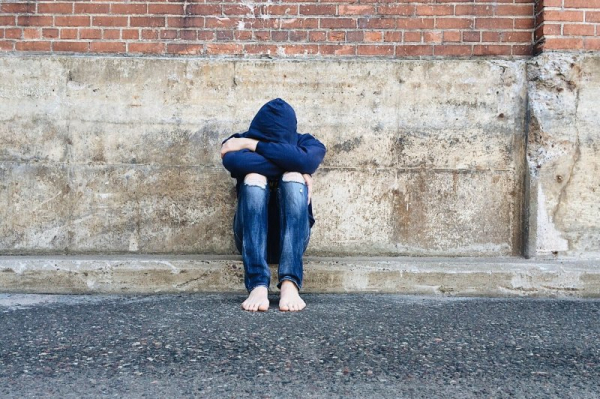 Suicides among U.S. adolescents, teens rise steadily