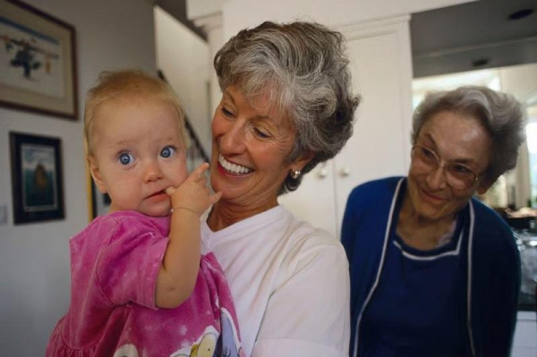 Contact with young kids may be leading risk factor for pneumonia in older adults