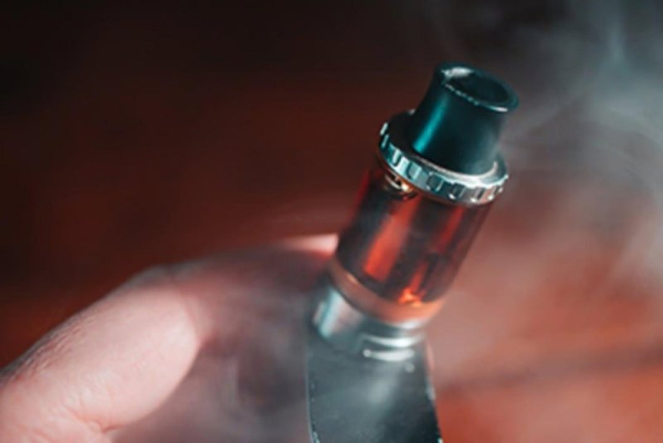 Asthmatic adults who vape more likely to have developed asthma earlier in life