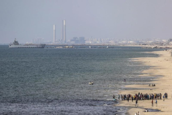 Heavy seas disrupt Gaza pier aid operations