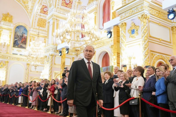 Putin inaugurated as Russian president for fifth time, West boycotts