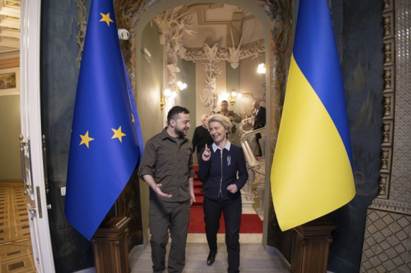 EU sets date for start of accession negotiations with Ukraine, Moldova