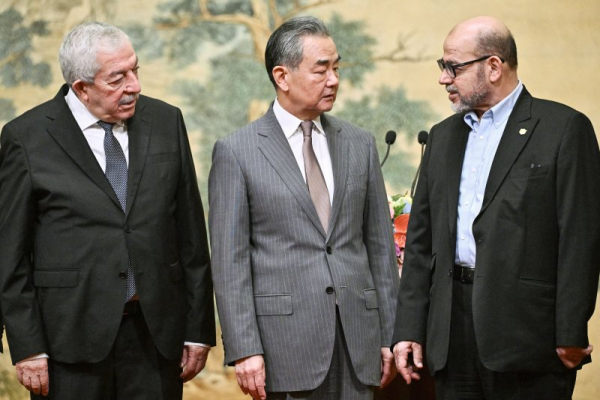 Hamas, Fatah, other Palestinian groups sign 'unity' agreement in Chinese-brokered deal Hamas, Fatah, other Palestinian groups sign 'unity' agreement in Chinese-brokered deal
