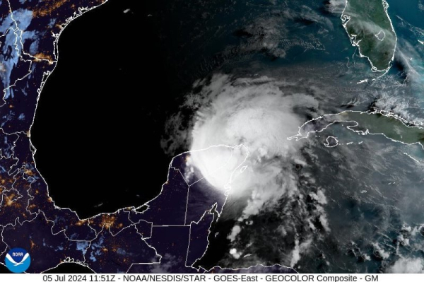 Hurricane Beryl hits Yucatan Peninsula; turn to Texas expected