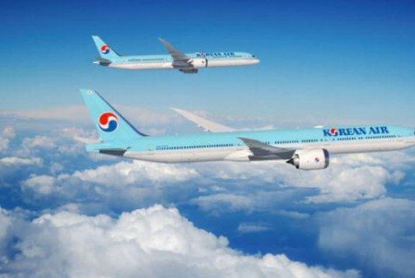 Korean Air, Japan Airlines buy wide-body jets from Boeing