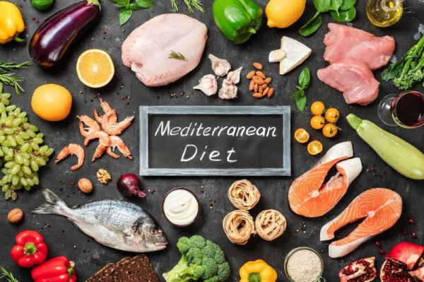 Study: Mediterranean diet helps cancer survivors live longer