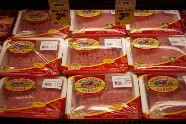 USDA seeks to limit salmonella in raw poultry products