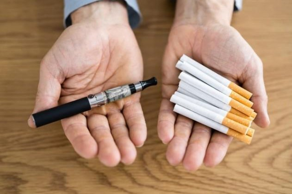 Smoking, vaping called a deadly combination for lung cancer risk