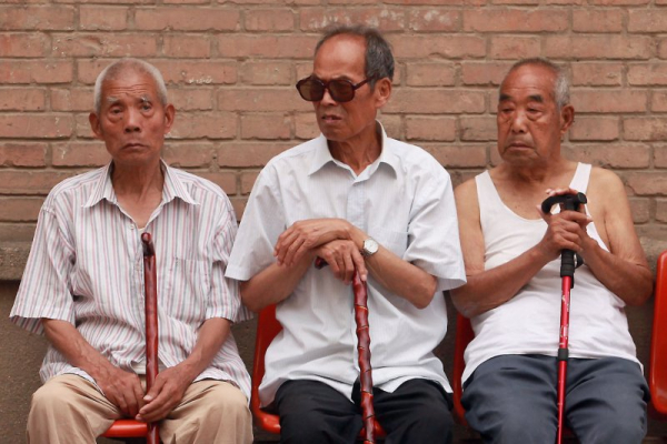 Chinese legislators endorse plan to push back statutory retirement age by up to 5 years by 2040