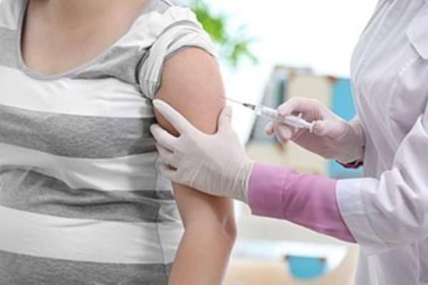 In new survey, many Americans don't plan to get fall flu, COVID-19 vaccines