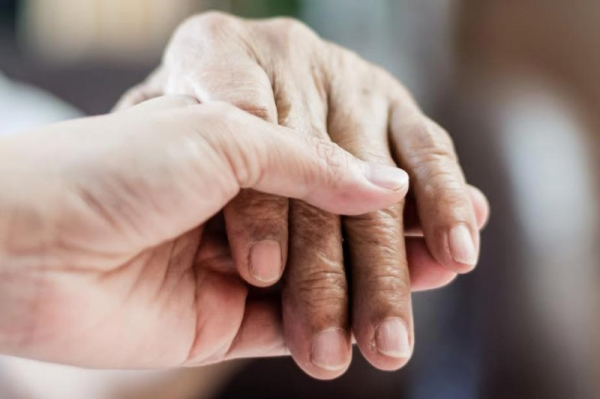 Synthetic THC may decrease agitation in Alzheimer's patients Synthetic THC may decrease agitation in Alzheimer's patients