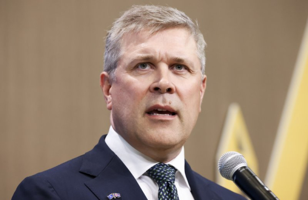 Iceland's PM dissolves coalition government, calls for November snap elections