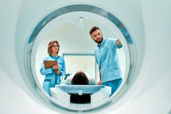 MRI might help rectal cancer patients avoid surgery, colostomy MRI might help rectal cancer patients avoid surgery, colostomy