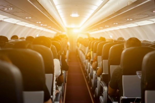 Review: No evidence of nut allergens spreading via air ventilation on planes
