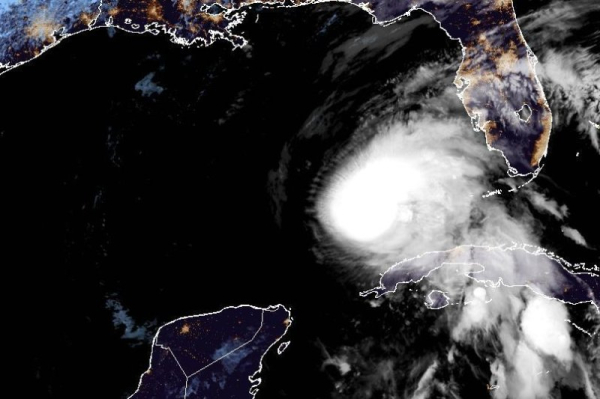 Cat. 2 Hurricane Rafael moving into southeastern Gulf of Mexico