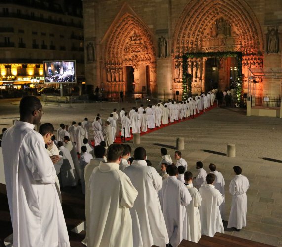 French President Macron visits Notre Dame as fire-ravaged cathedral readies to reopen
