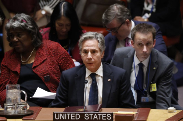 U.S. sanctions 21 people aligned with Venezuela's President Nicolas Maduro U.S. sanctions 21 people aligned with Venezuela's President Nicolas Maduro